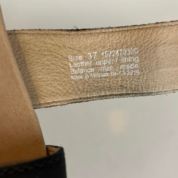 Dansko Women’s 7 / 37 Astrid Comfort Sandal Low Wedge Black Leather Strappy - Picture 9 of 10